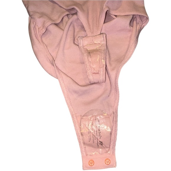 Free People Another Love Bodysuit Pink Ribbed Woman’s Sz Medium NWT - Picture 8 of 10